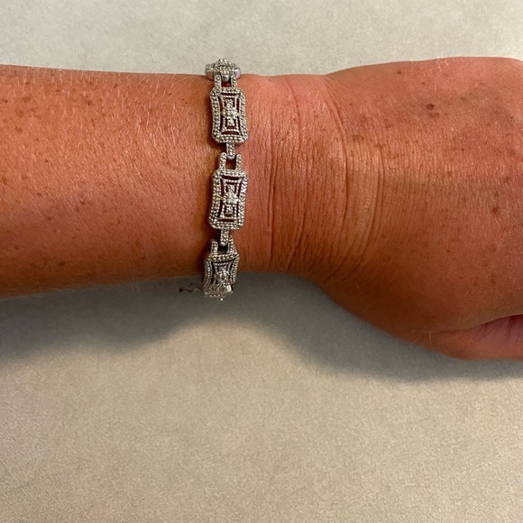 NEW!!! Sterling Silver Diamond Bracelet - Picture 1 of 7